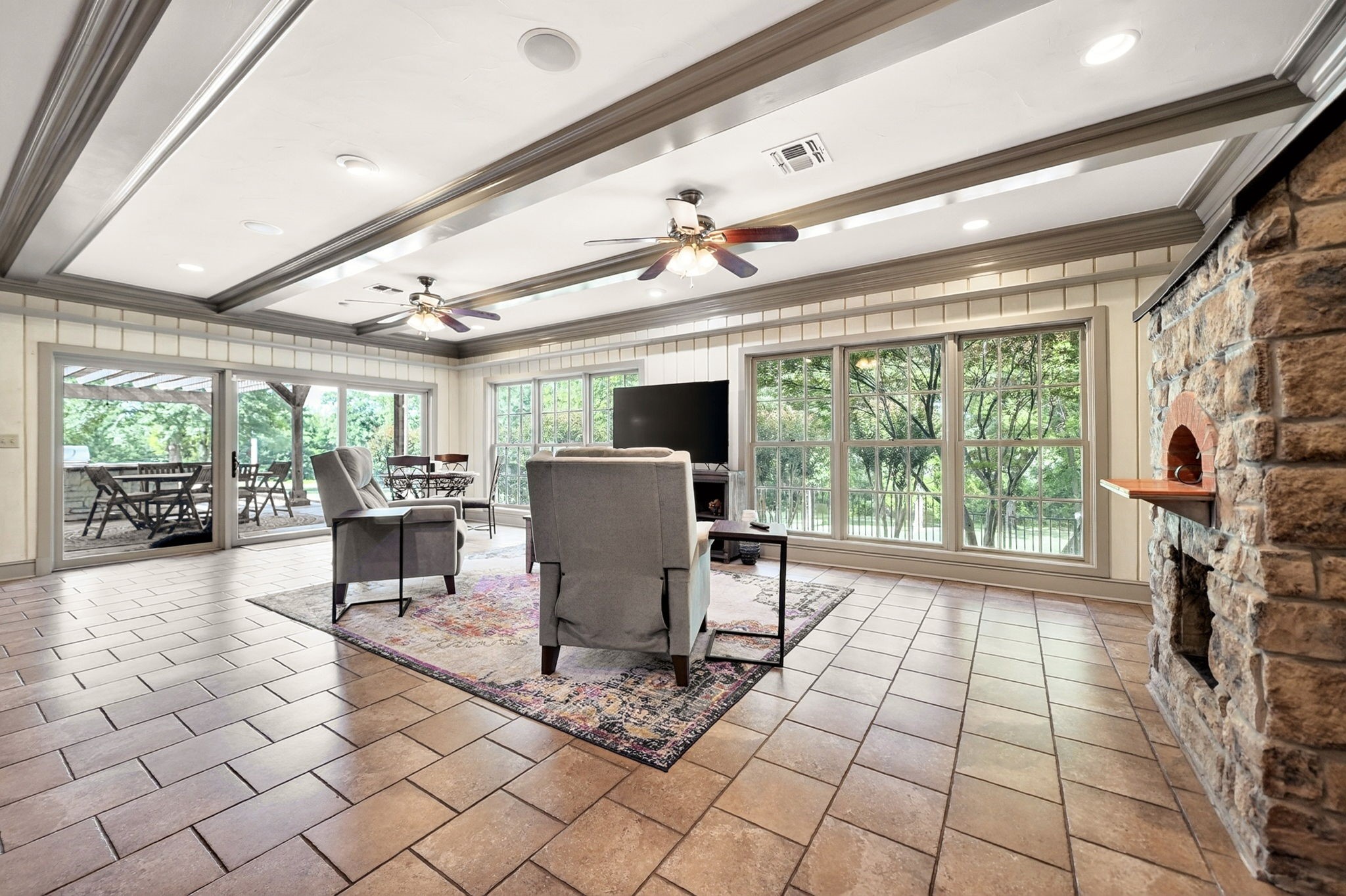 1901 Rose Point Athens TX 75752