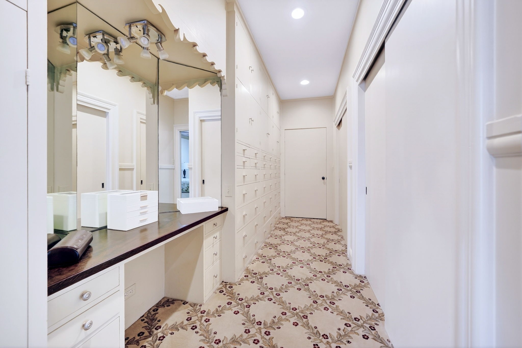 1901 Rose Point Athens TX 75752