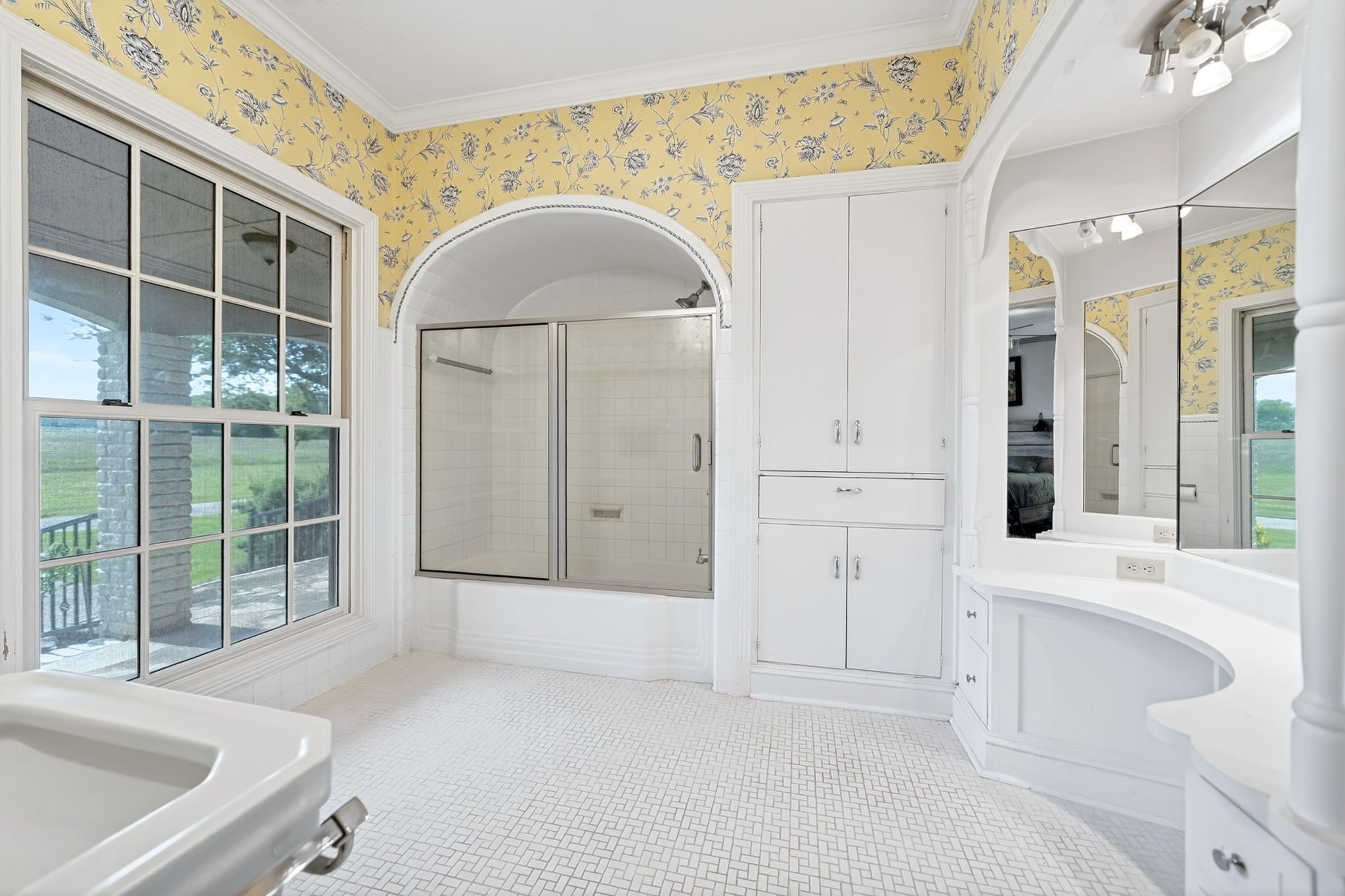 1901 Rose Point Athens TX 75752