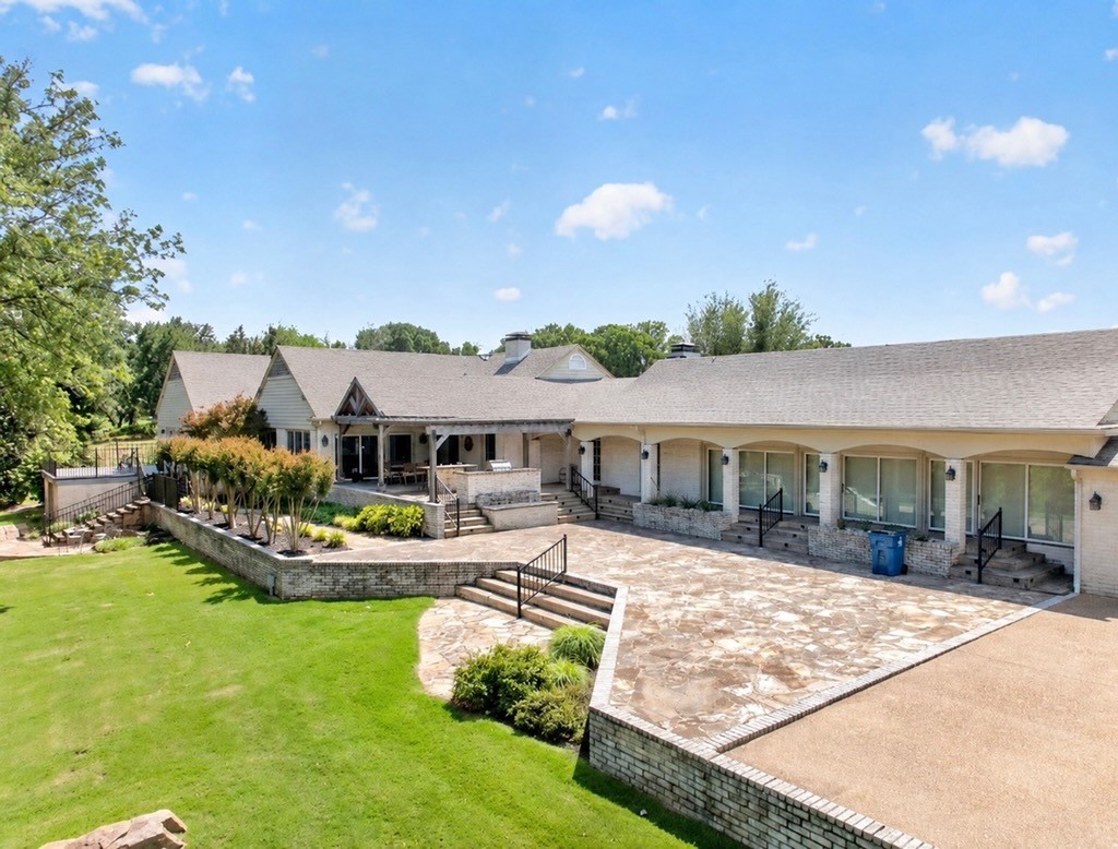 1901 Rose Point Athens TX 75752