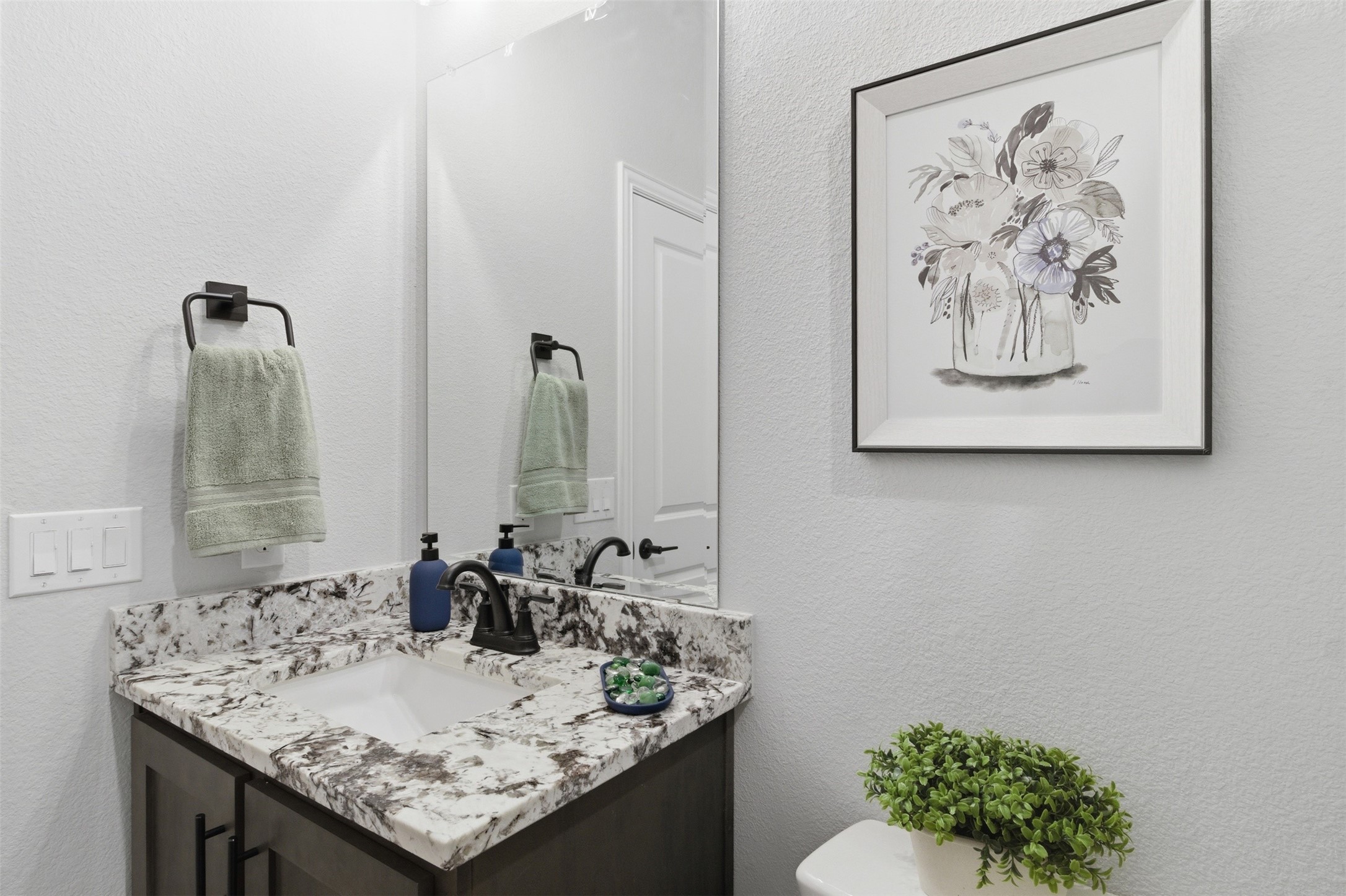 902 S Bluebird Lane Midlothian TX 76065