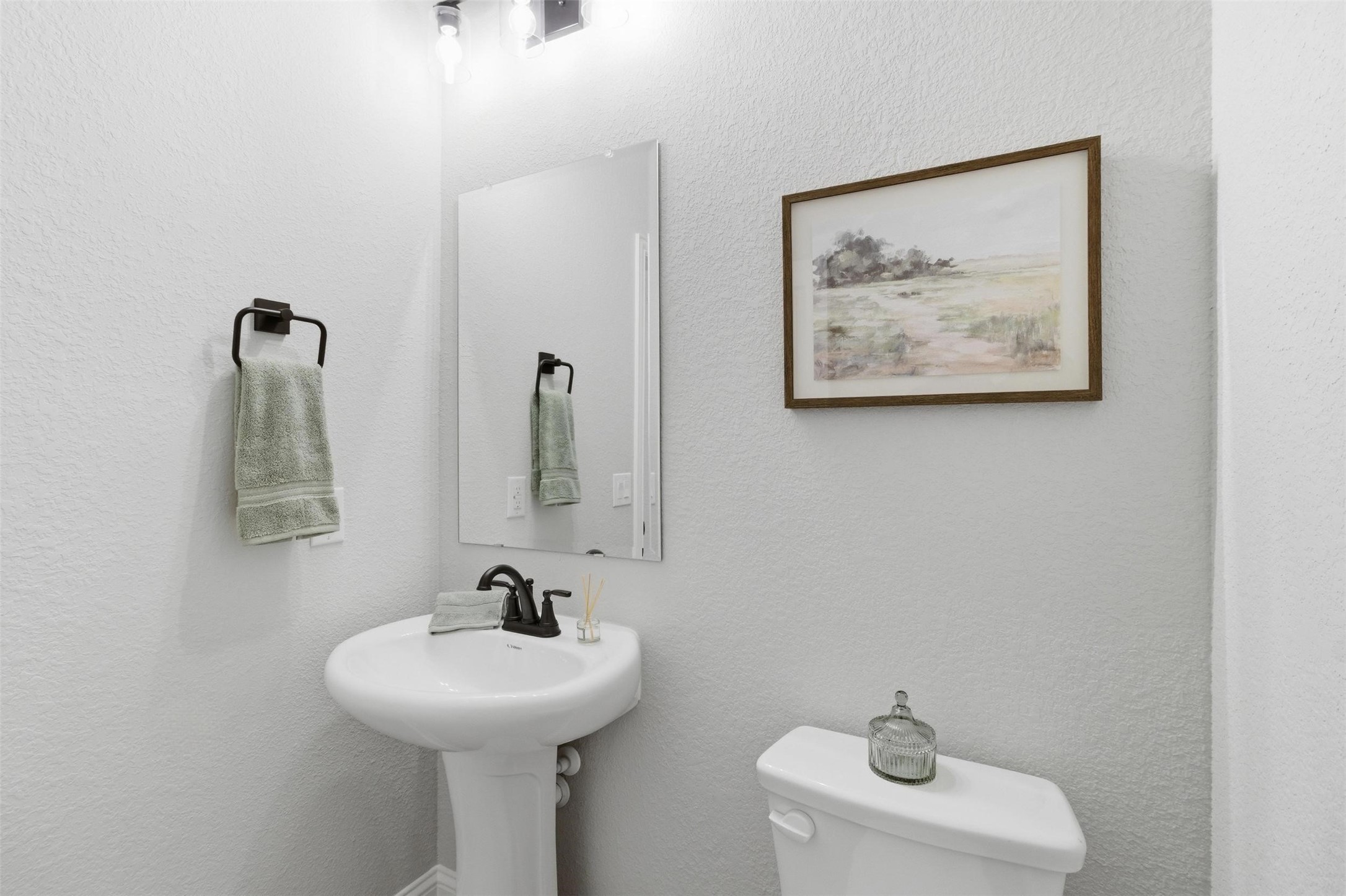 902 S Bluebird Lane Midlothian TX 76065