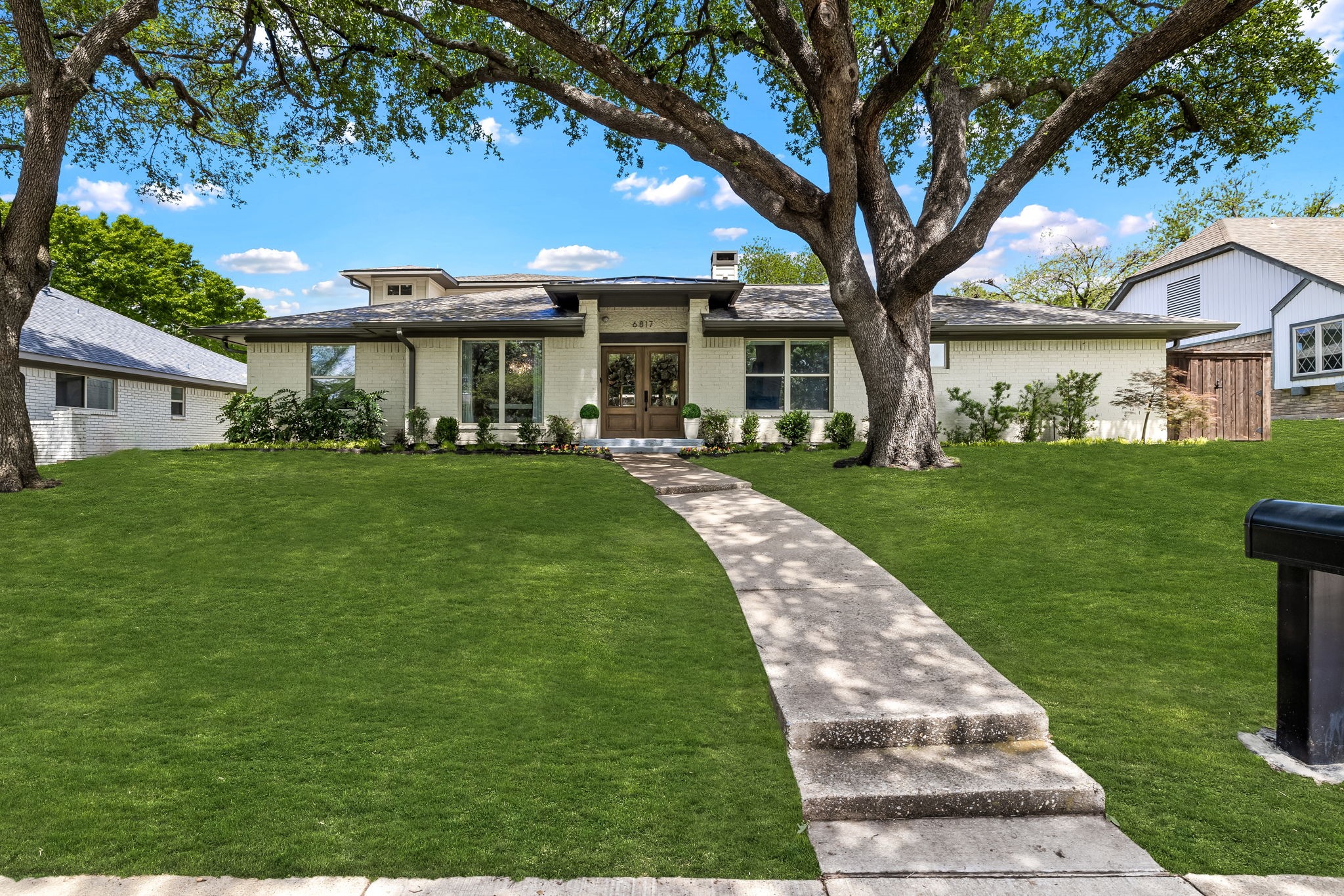 6817 Sedgwick Drive Dallas TX 75231
