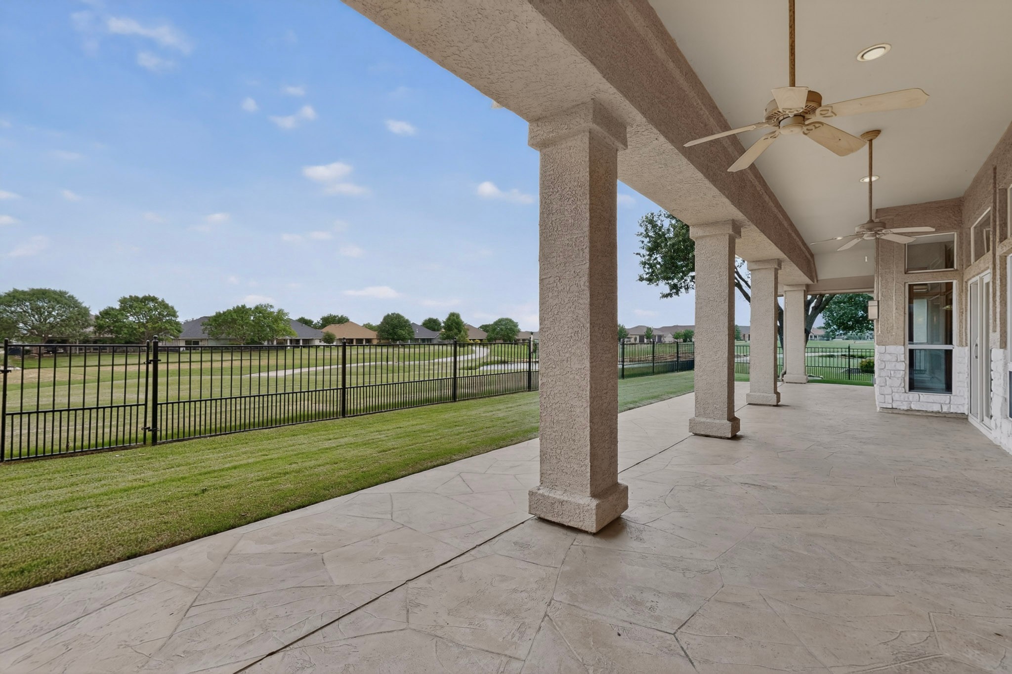 9313 Grandview Drive Denton TX 76207
