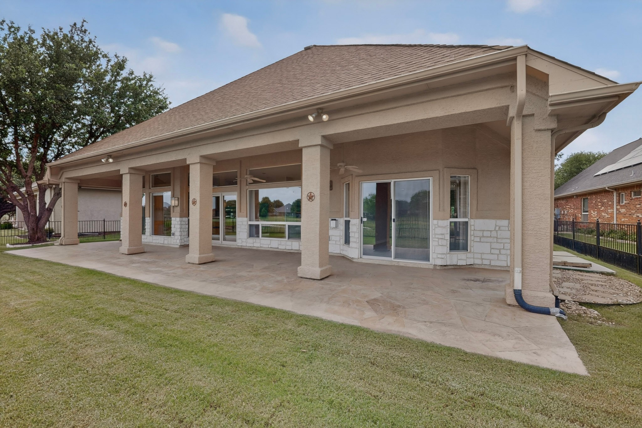 9313 Grandview Drive Denton TX 76207