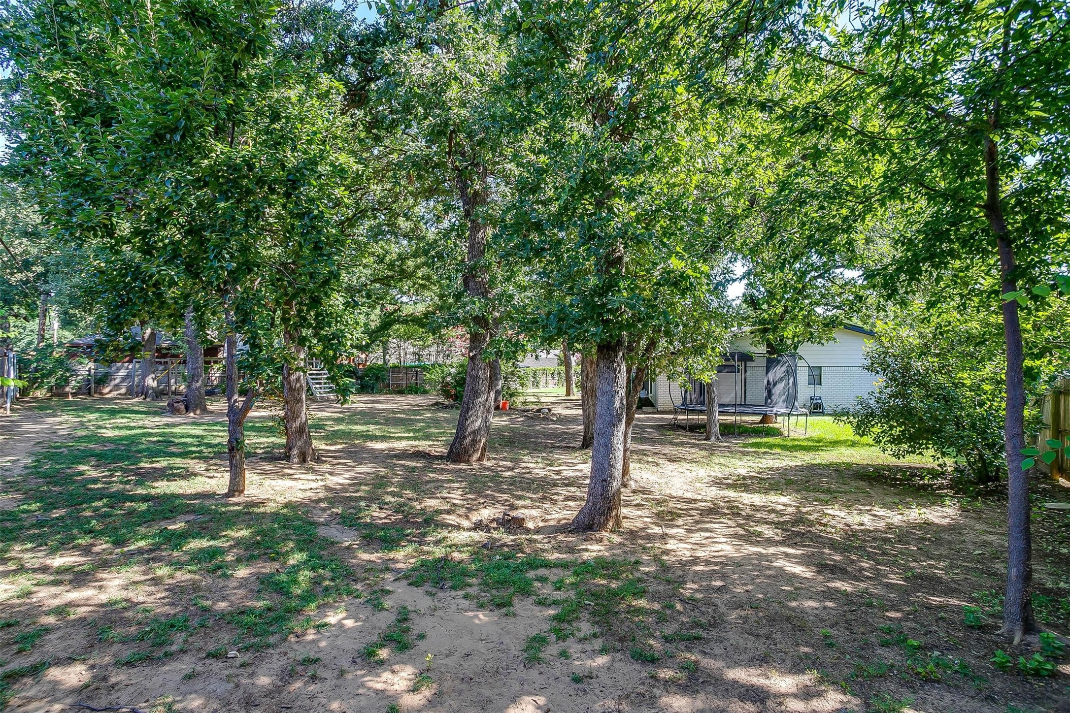124 Cliffside Drive S Burleson TX 76028
