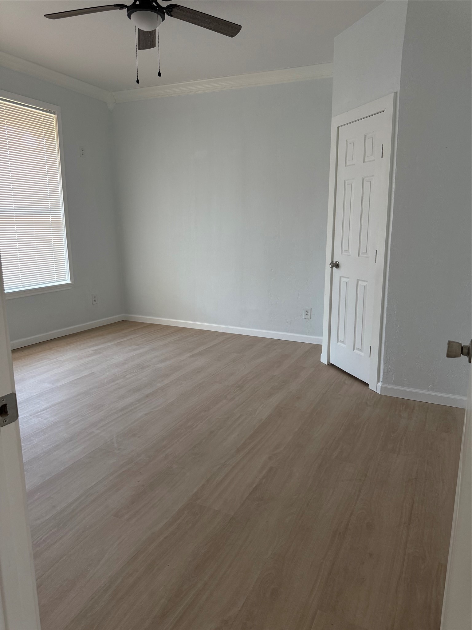 404 W Elm Street Whitewright TX 75491