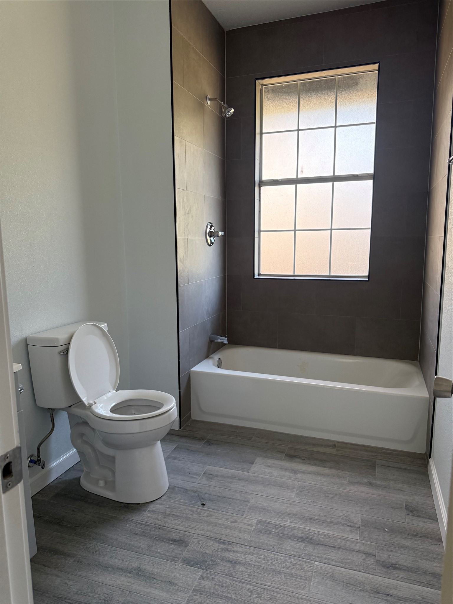 404 W Elm Street Whitewright TX 75491