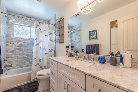 2110 Cold Springs Drive Arlington TX 76017
