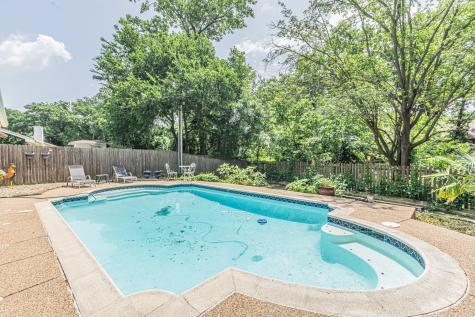 2110 Cold Springs Drive Arlington TX 76017