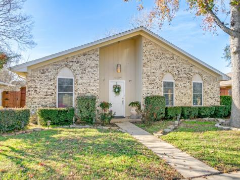 5311 Kings Manor Drive Lake Dallas TX 75065