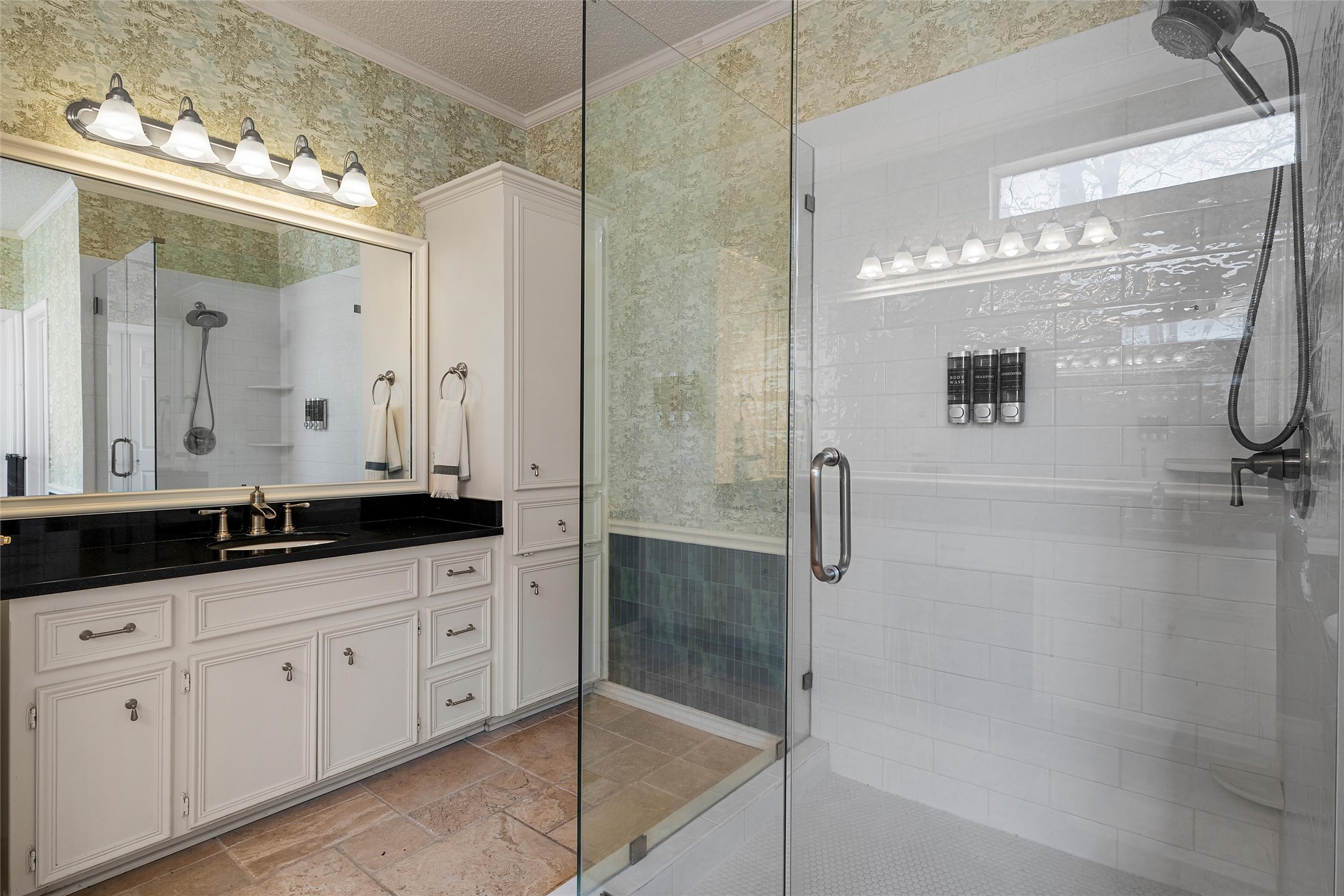 418 Riverview Drive Woodway TX 76712
