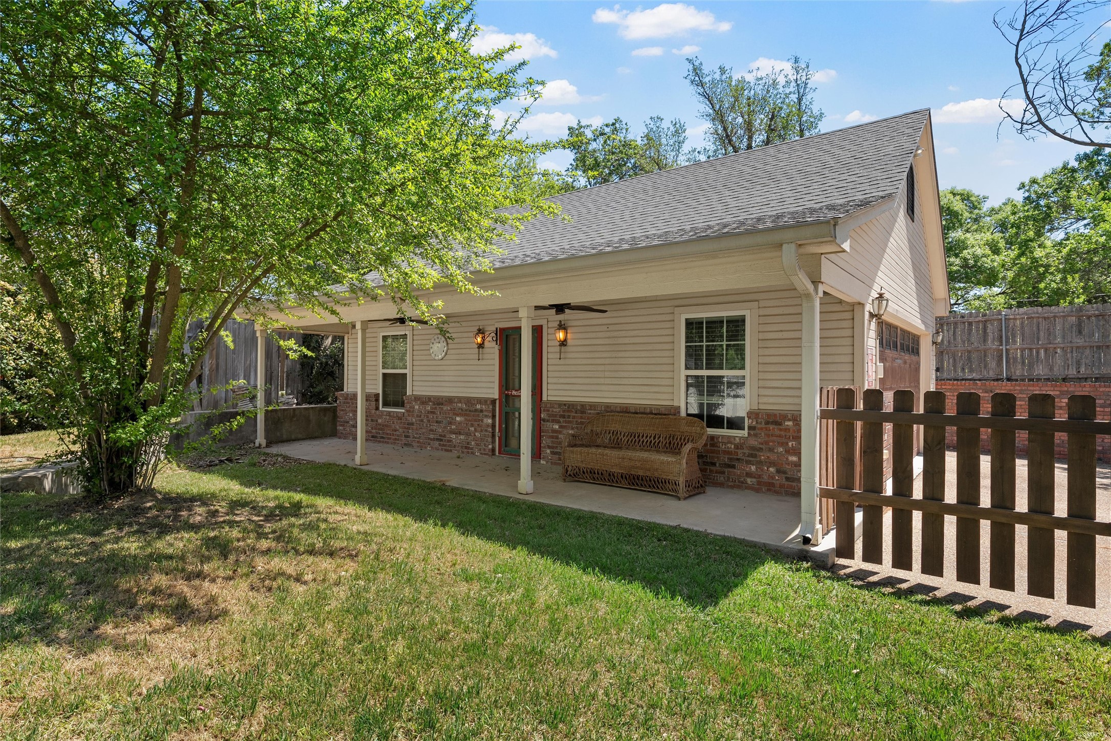 418 Riverview Drive Woodway TX 76712