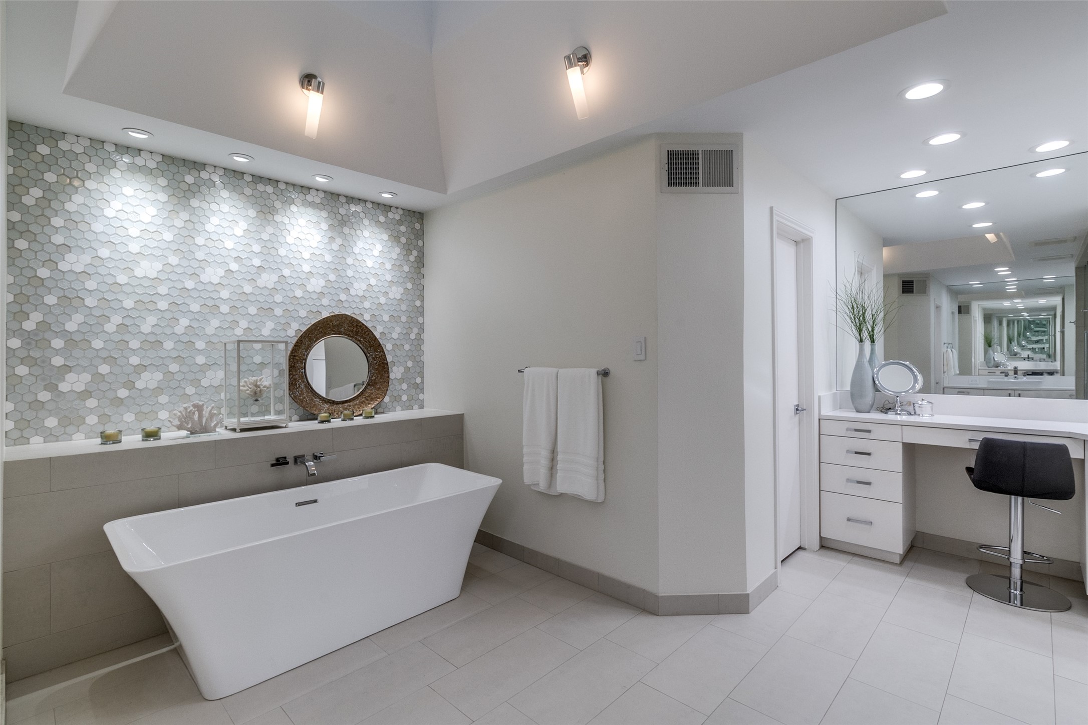 12005 Timberlake Court Dallas TX 75230