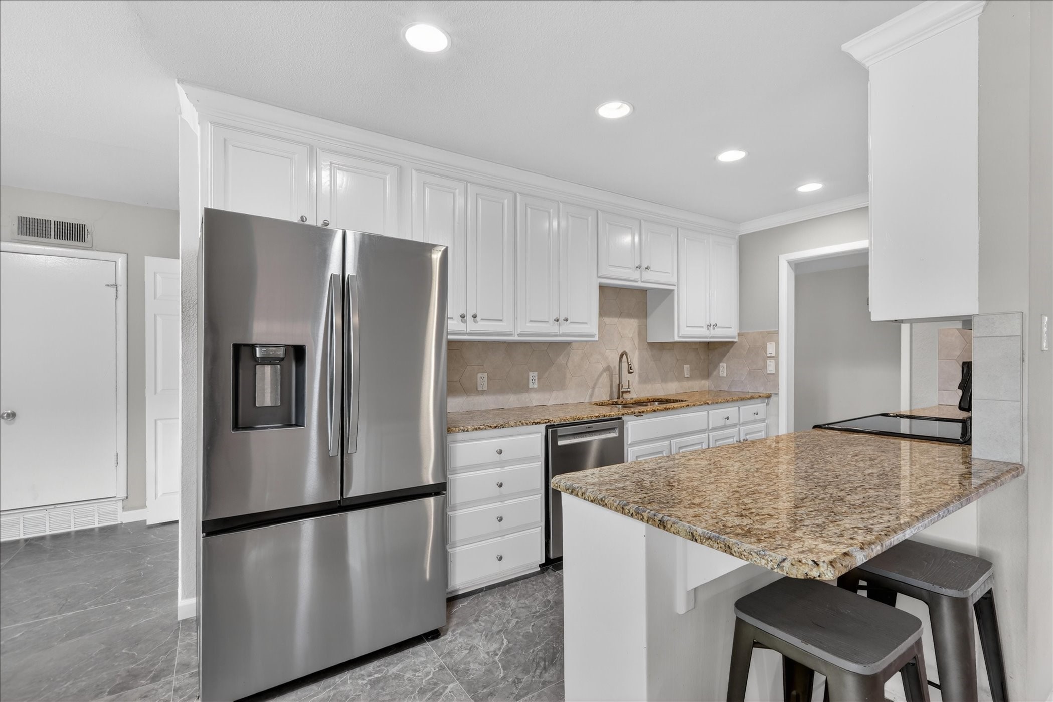 2970 Sundial Drive Dallas TX 75229