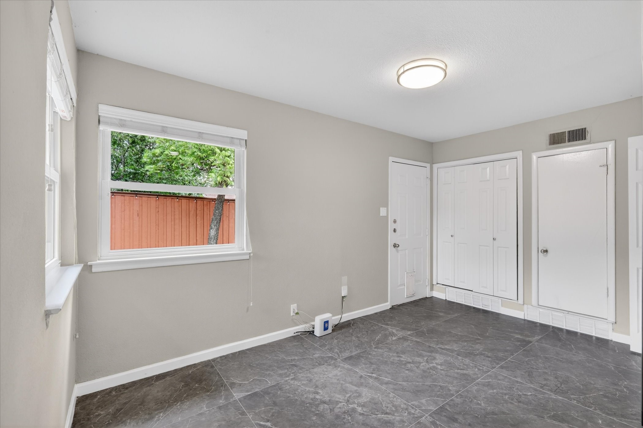 2970 Sundial Drive Dallas TX 75229
