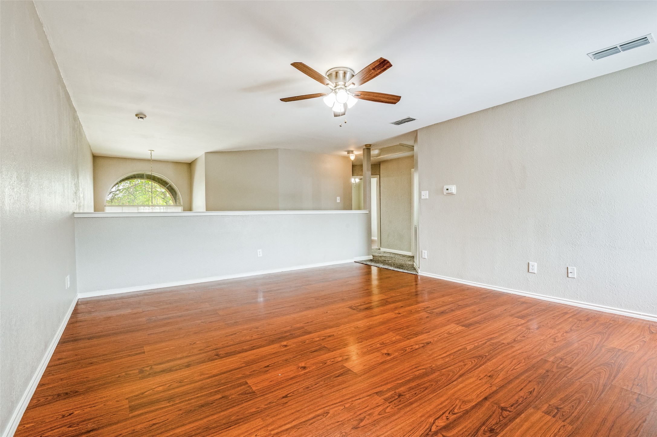 870 Raintree Lane Desoto TX 75115