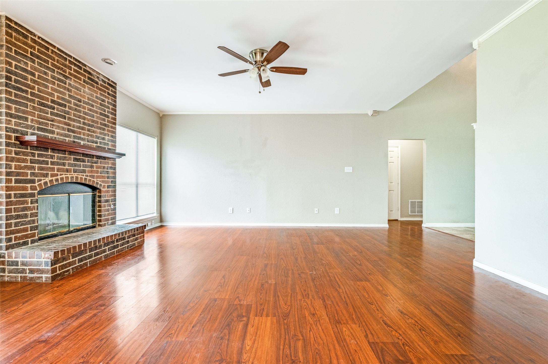 870 Raintree Lane Desoto TX 75115