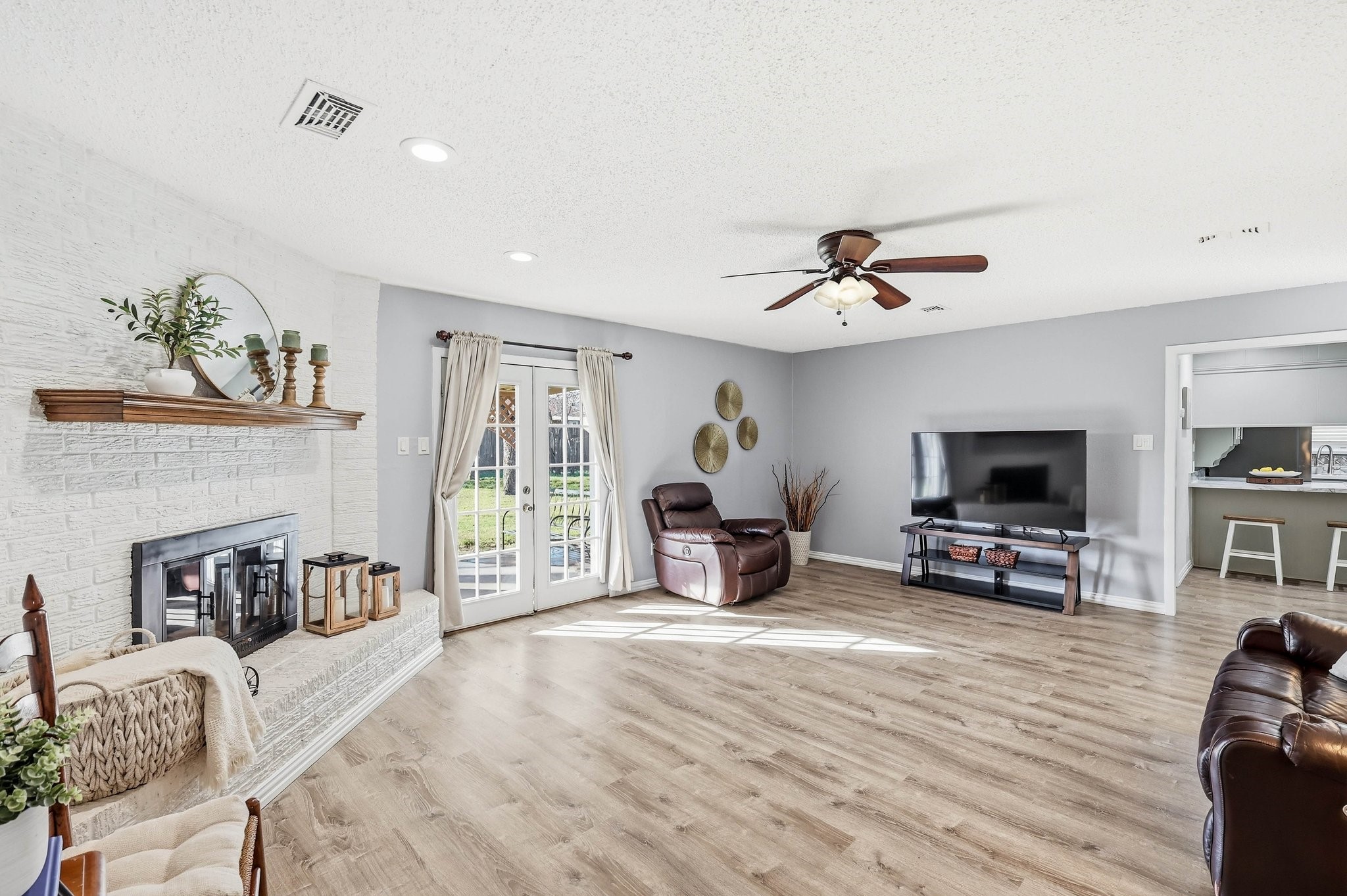 816 Ruidoso Drive Saginaw TX 76179