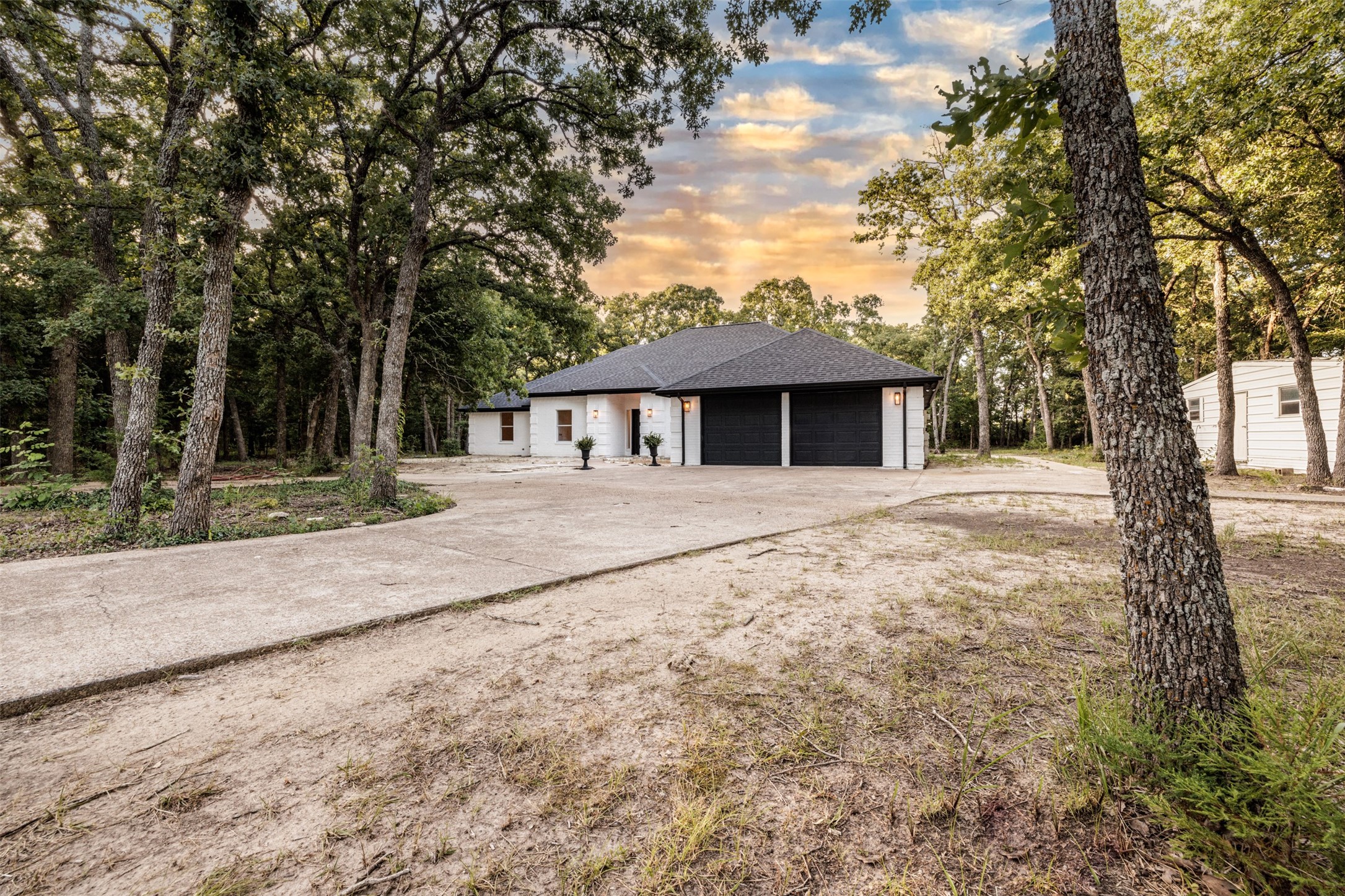 10206 County Road 2450 Terrell TX 75160