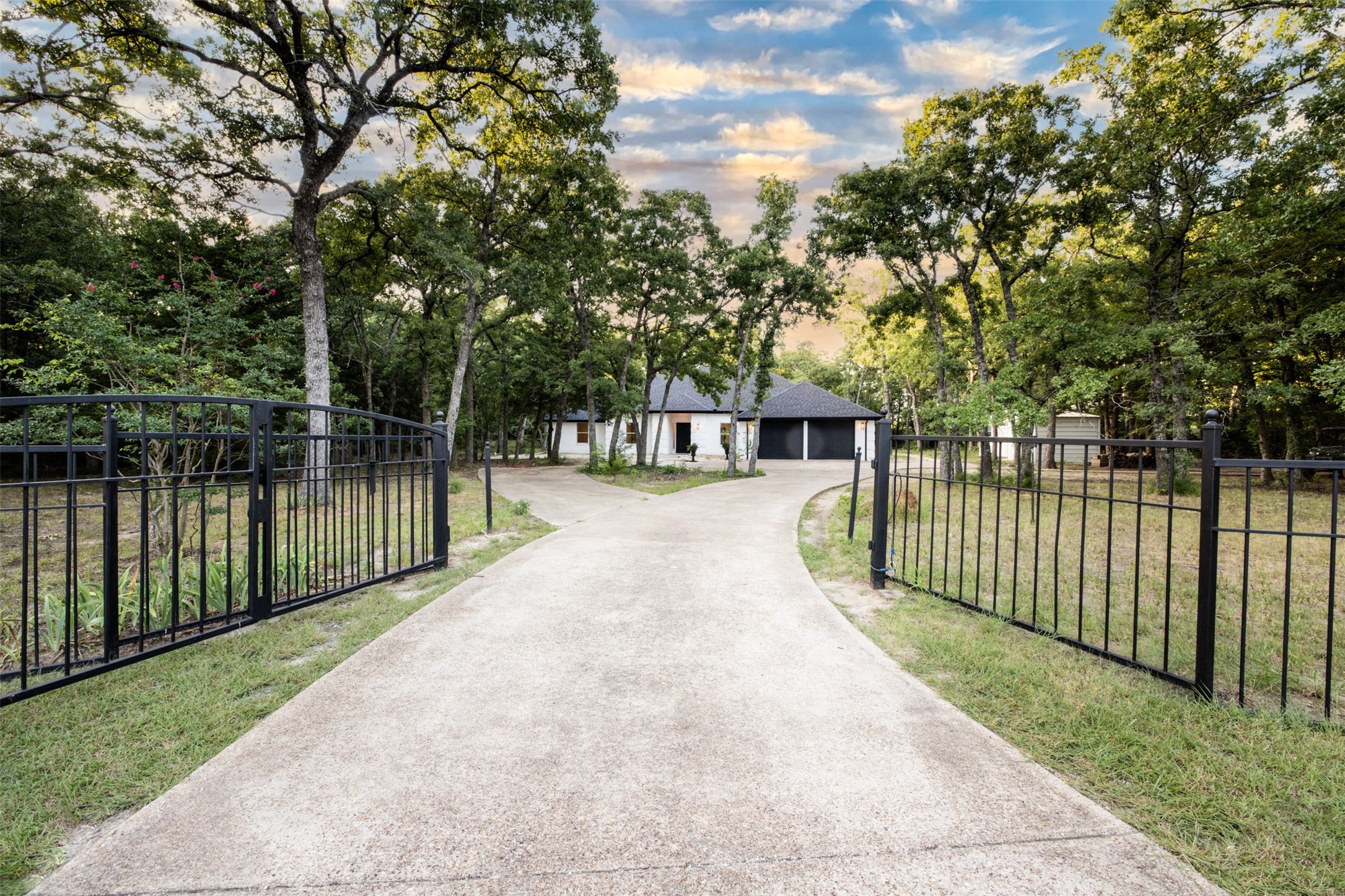 10206 County Road 2450 Terrell TX 75160
