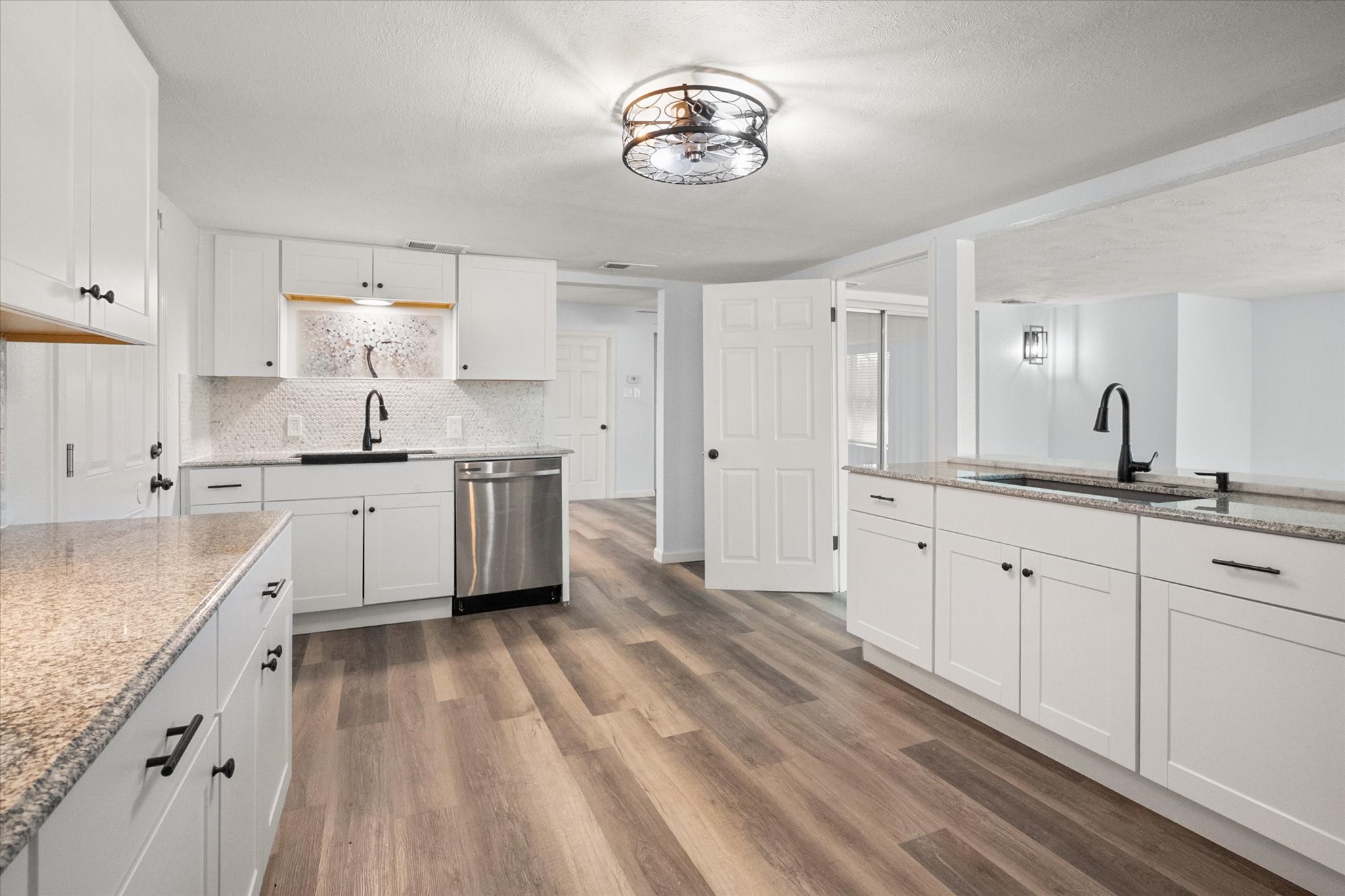 2316 Gilbert Circle Arlington TX 76010