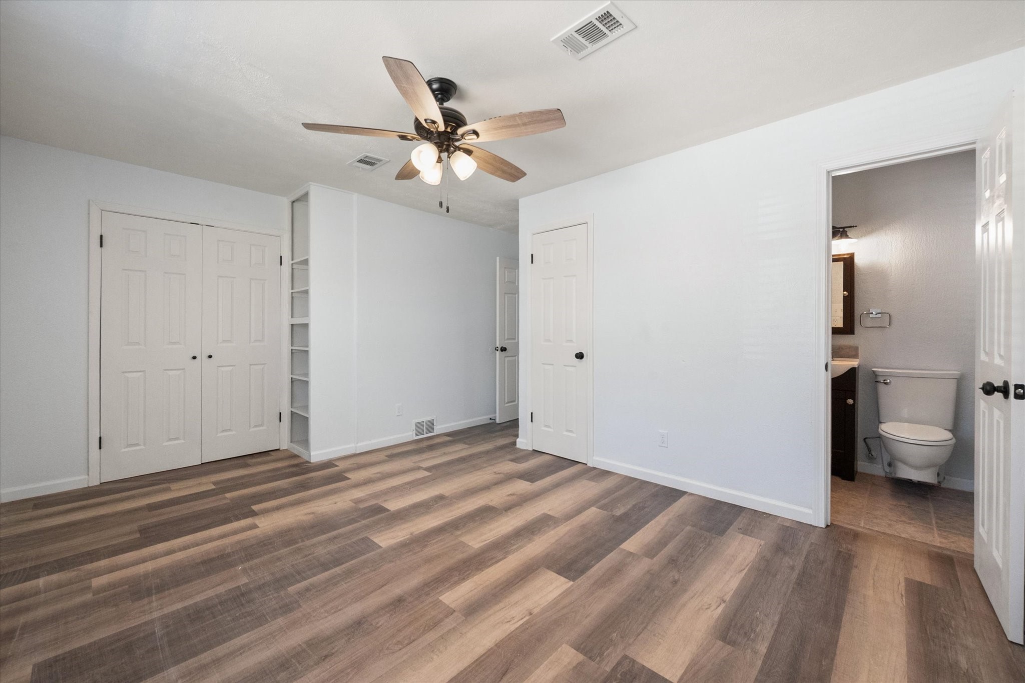 2316 Gilbert Circle Arlington TX 76010