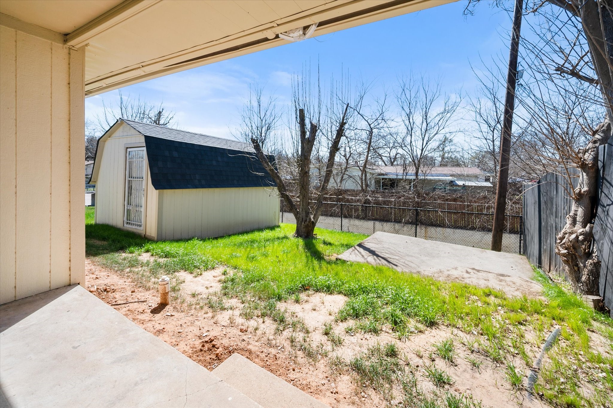 2316 Gilbert Circle Arlington TX 76010