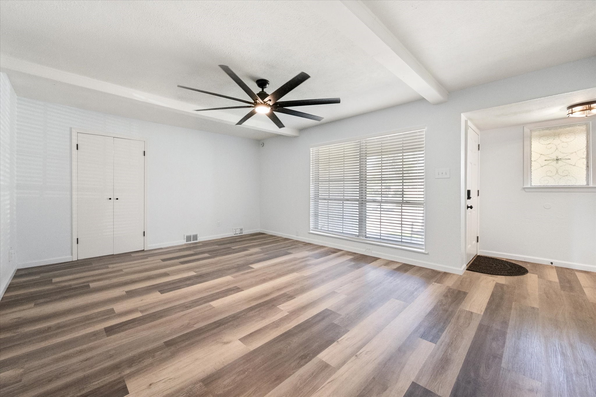2316 Gilbert Circle Arlington TX 76010