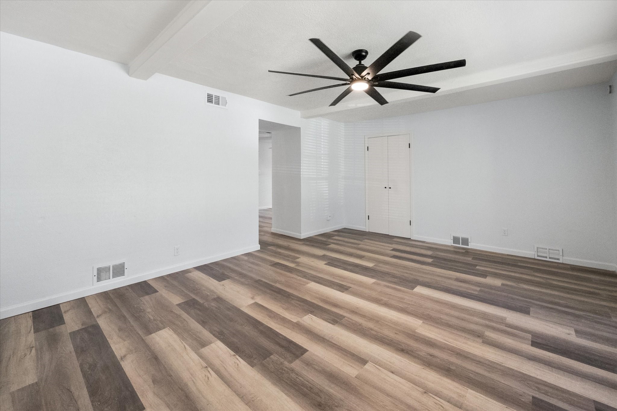 2316 Gilbert Circle Arlington TX 76010