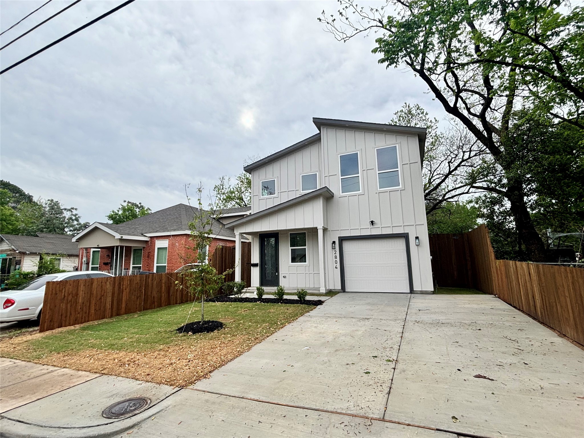 2804 Frost Avenue Dallas TX 75215