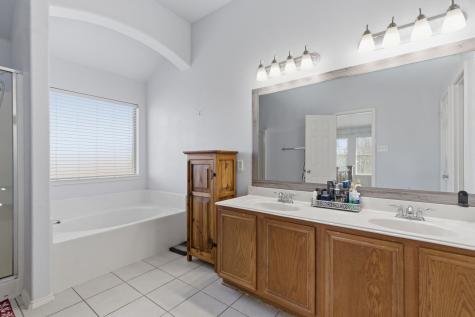 9469 Fox Hill Fort Worth TX 76131
