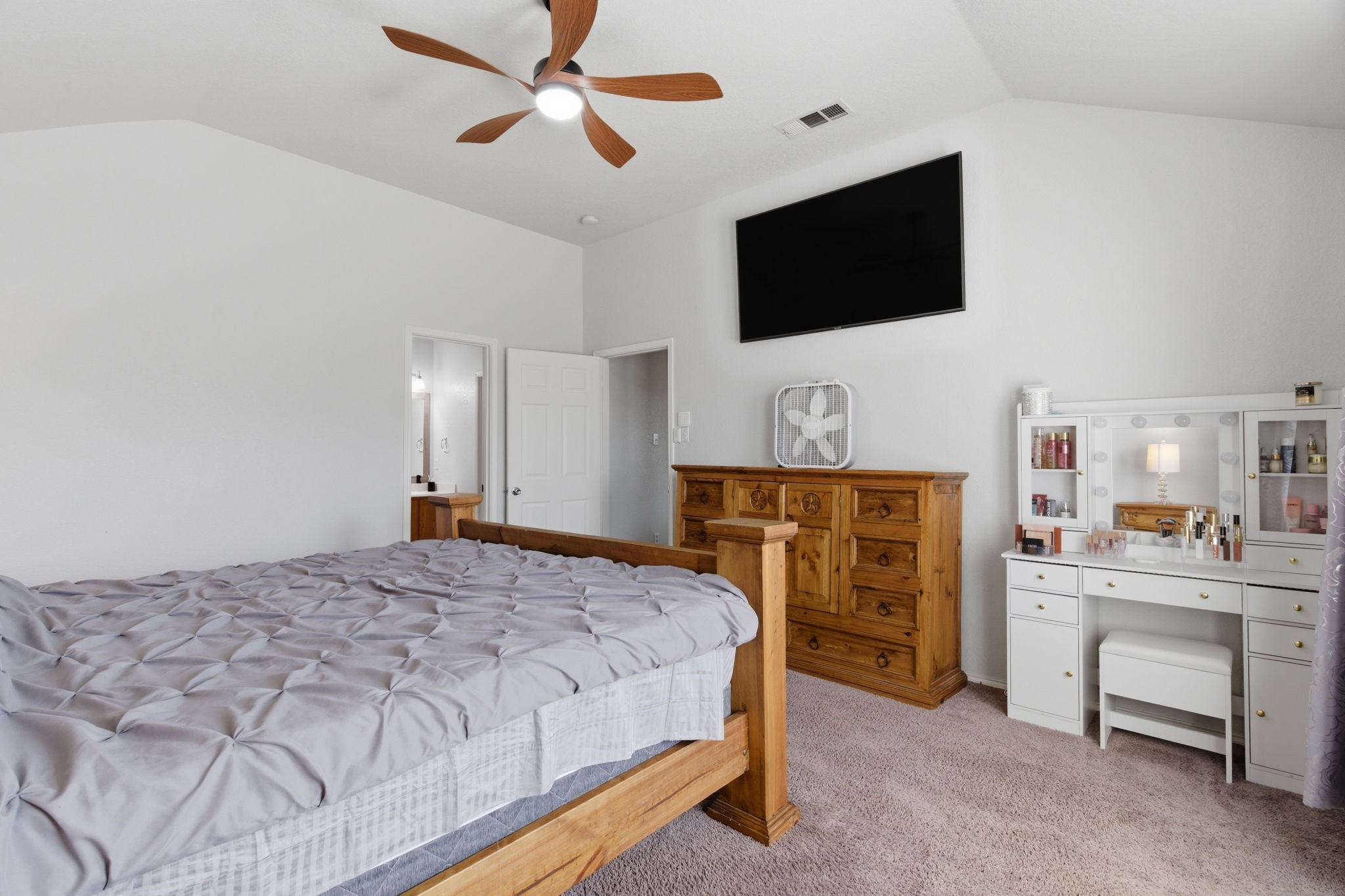 9469 Fox Hill Fort Worth TX 76131