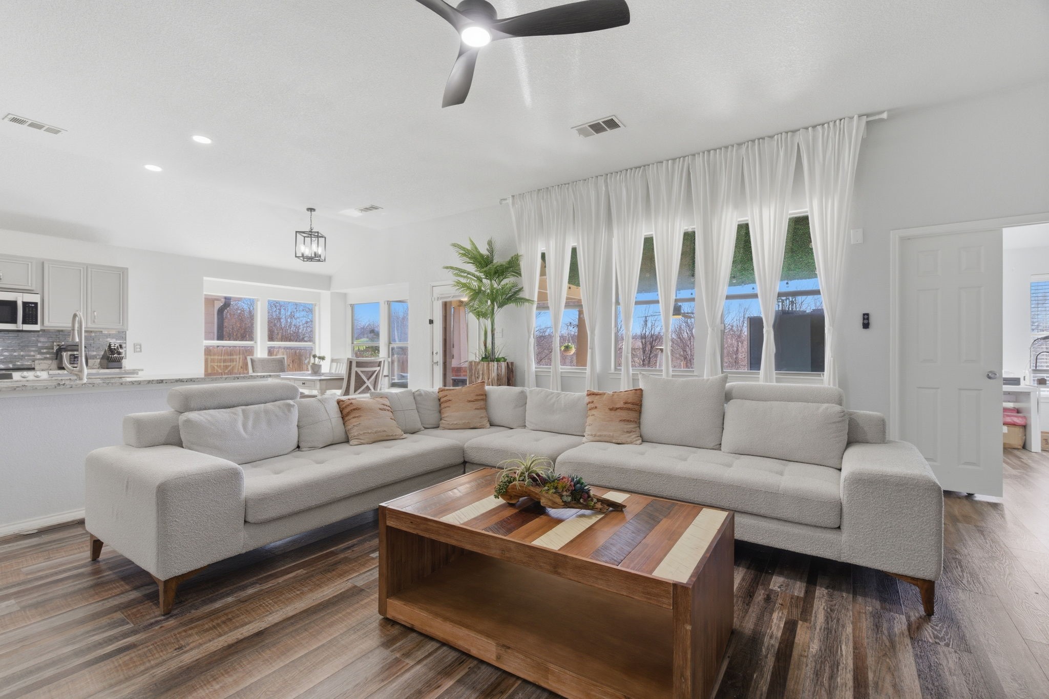 9469 Fox Hill Fort Worth TX 76131