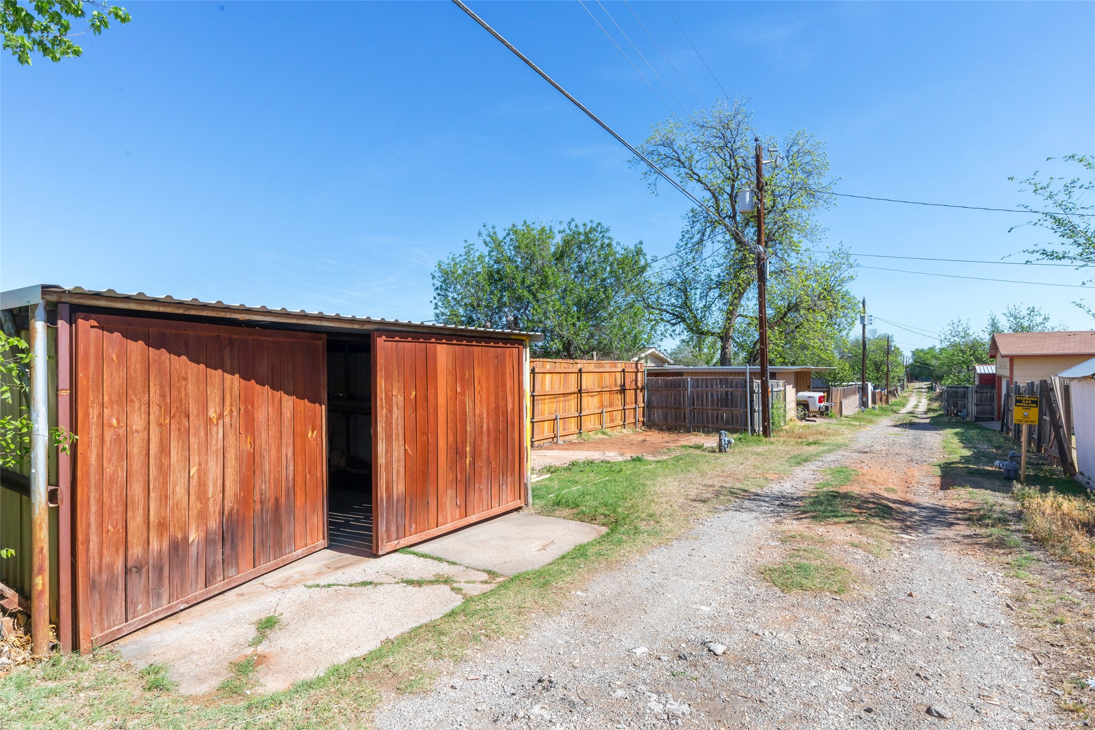 812 E 16th Street Sweetwater TX 79556