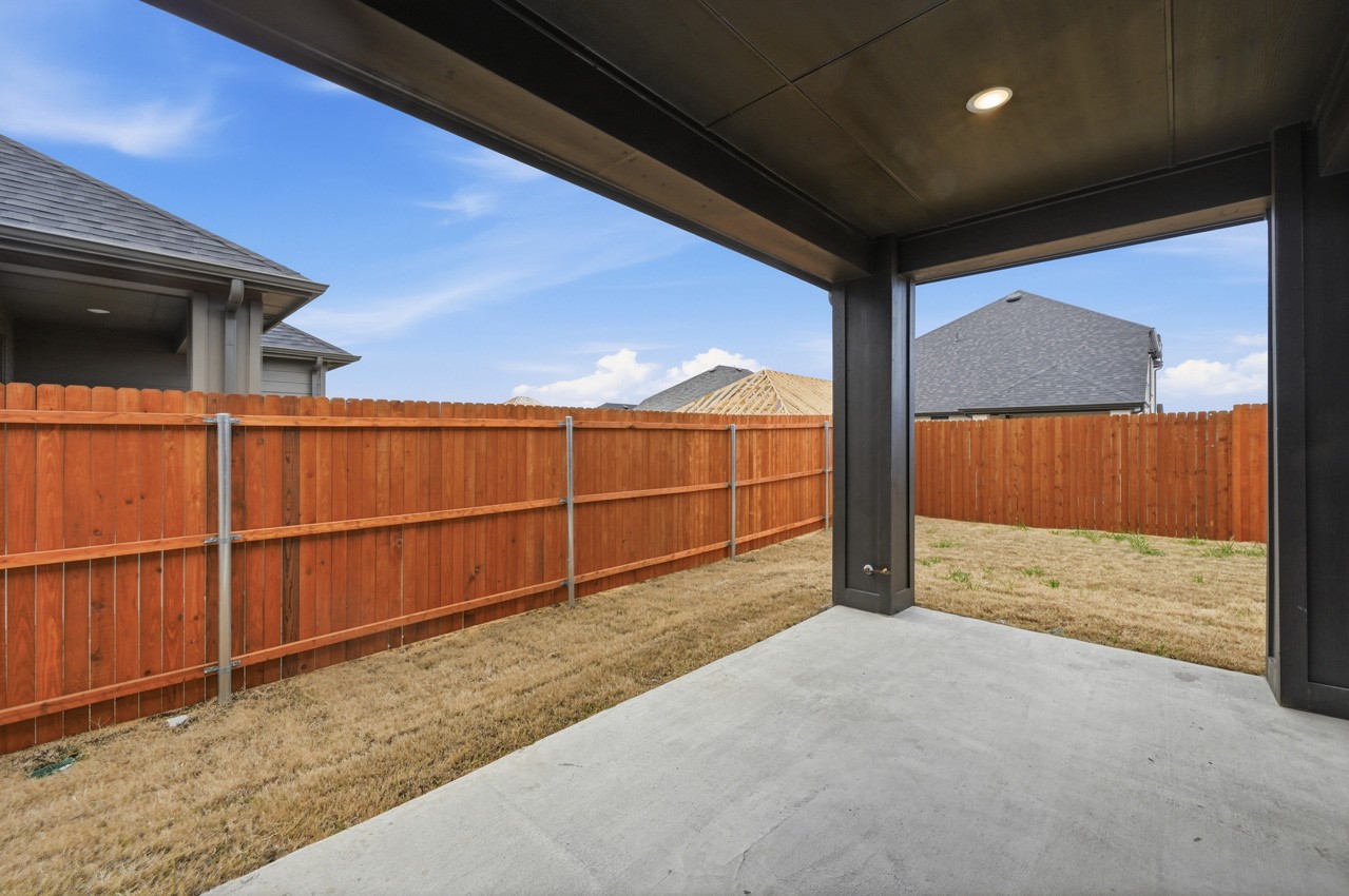 3010 Templegate Crandall TX 75114