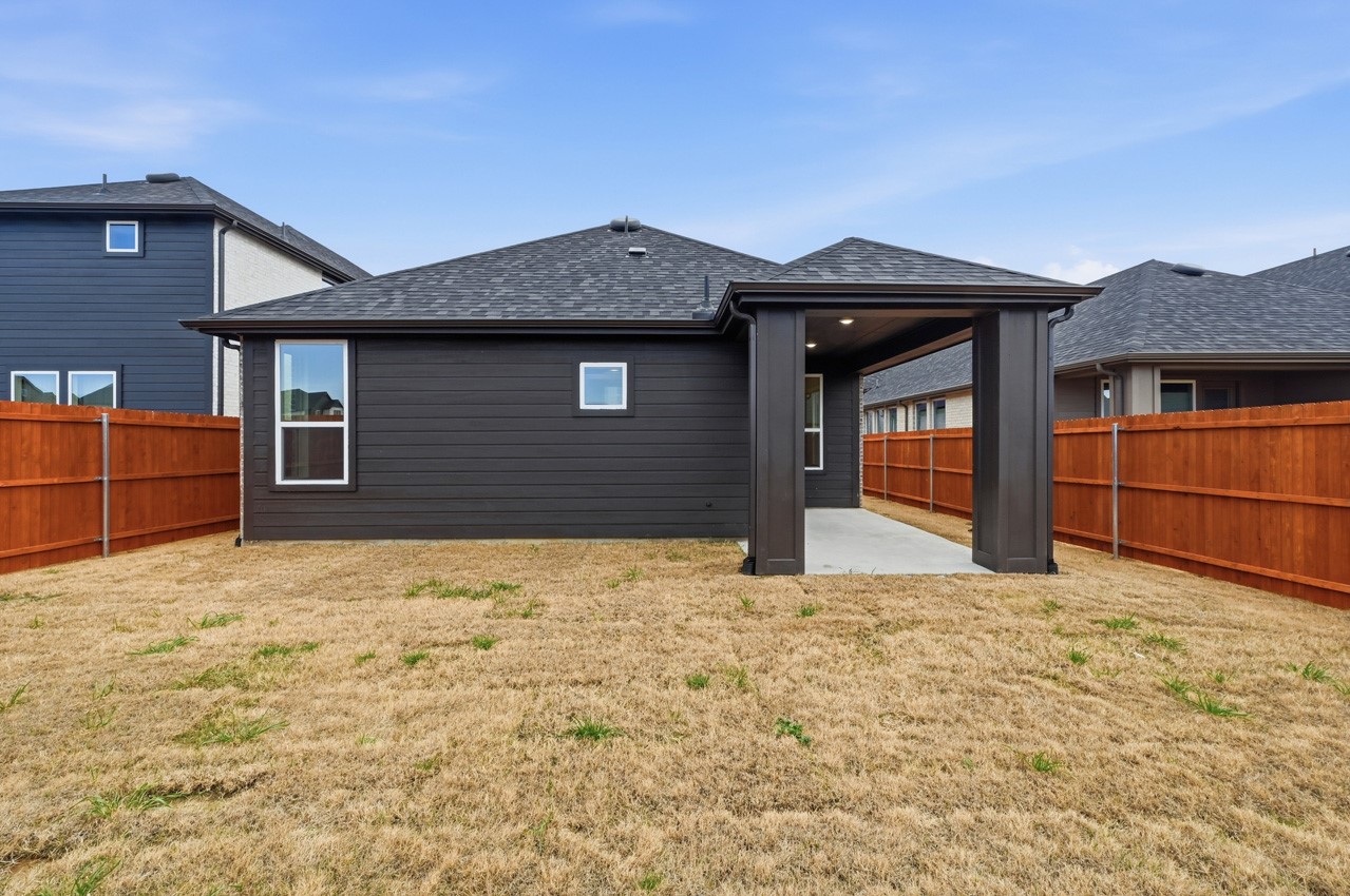 3010 Templegate Crandall TX 75114