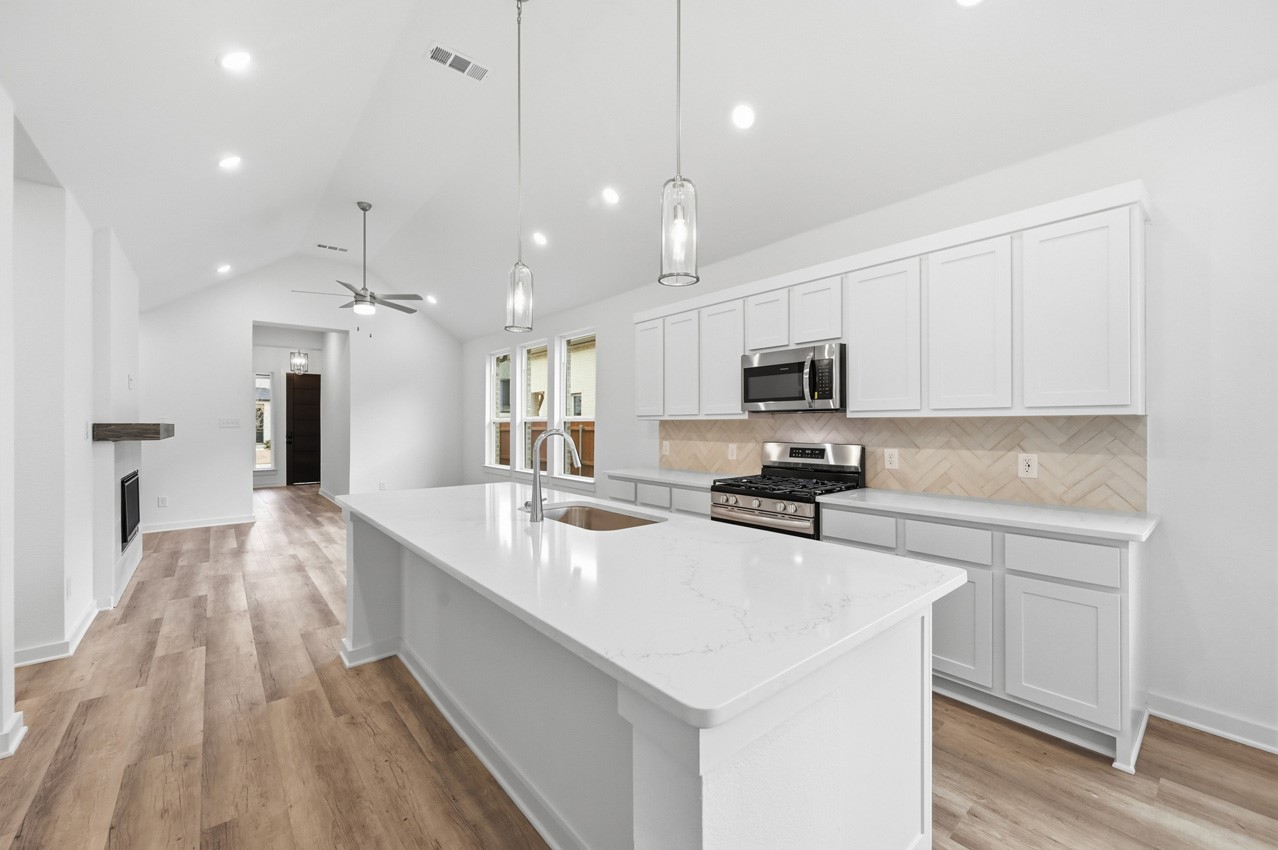 3010 Templegate Crandall TX 75114