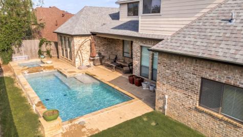617 Indian Trail Hurst TX 76054