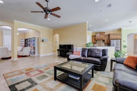 617 Indian Trail Hurst TX 76054