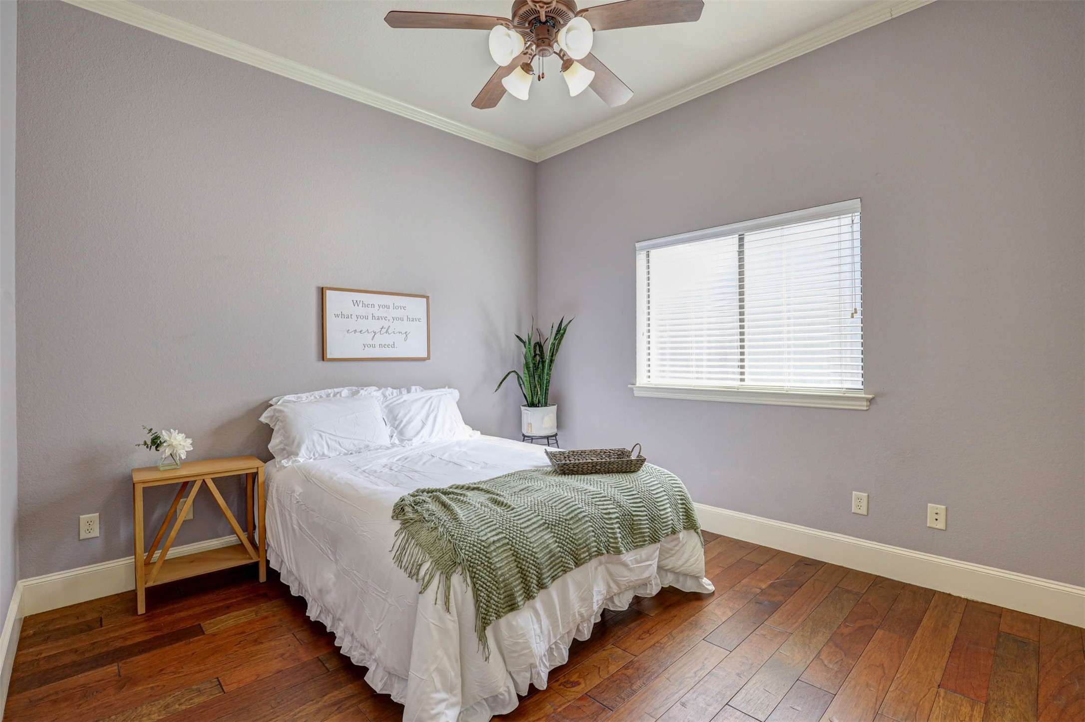 617 Indian Trail Hurst TX 76054