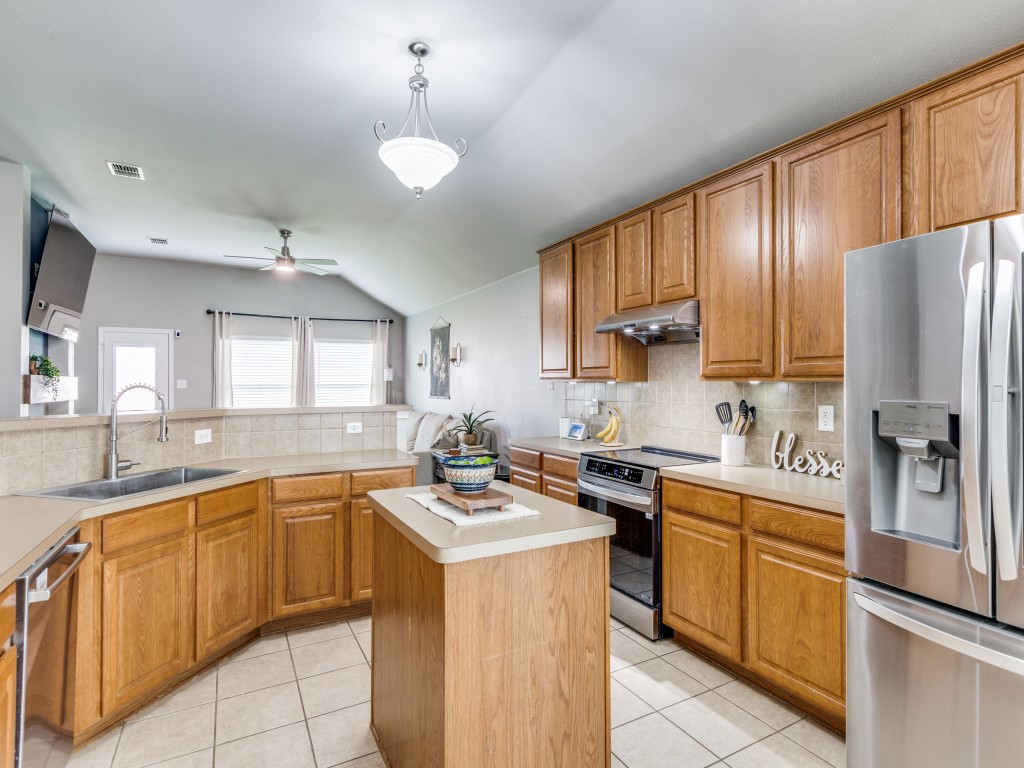 1402 Bankston Drive Wylie TX 75098