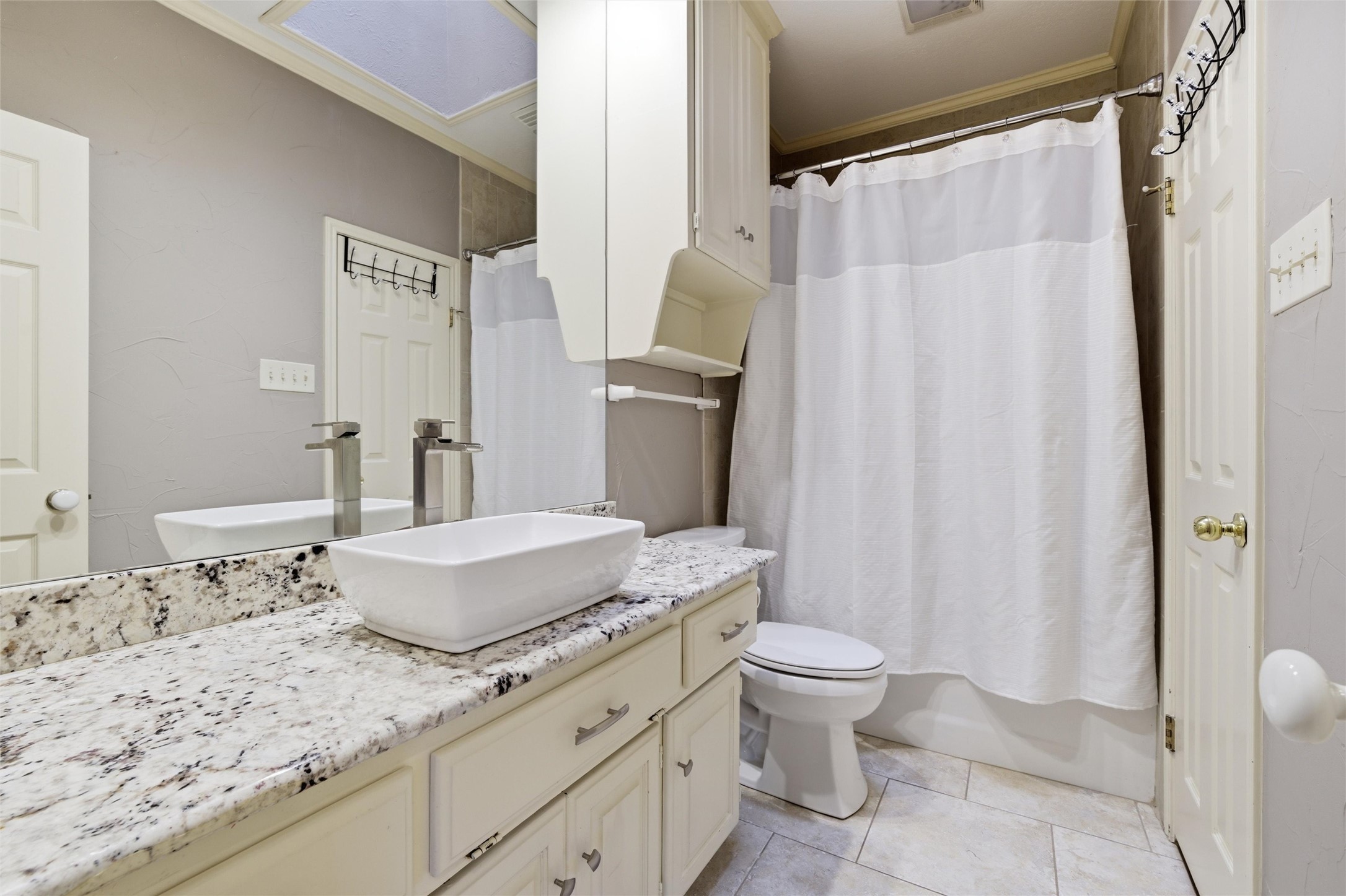 804 Wooded Crest Drive Woodway TX 76712