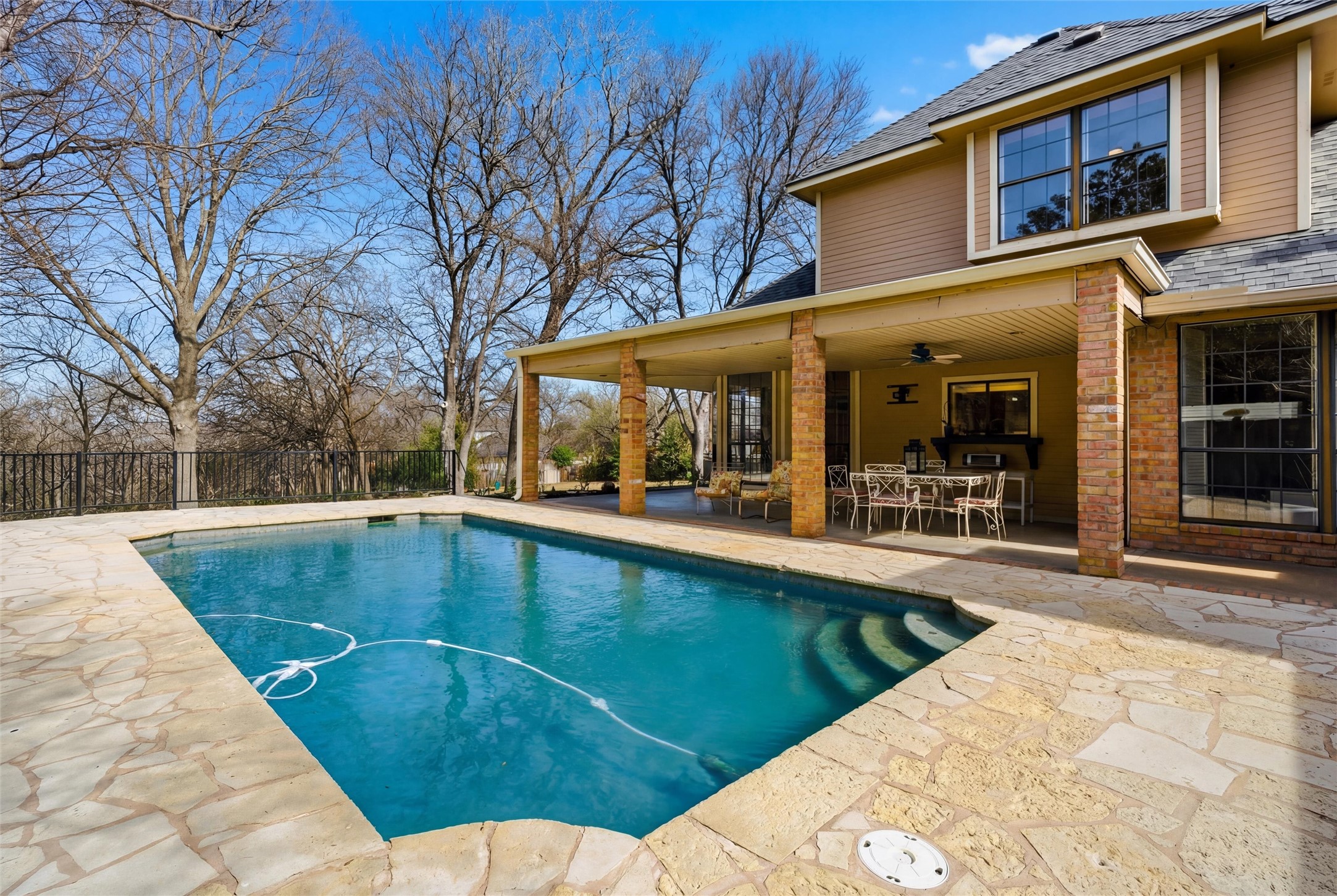 804 Wooded Crest Drive Woodway TX 76712