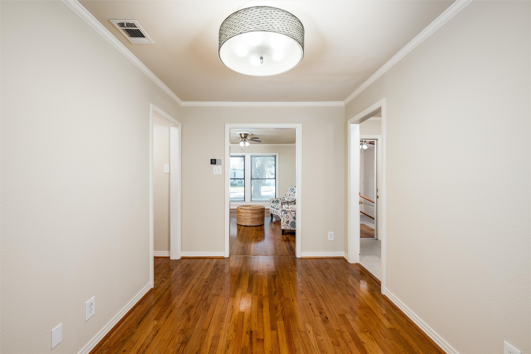 853 Holly Drive Garland TX 75040