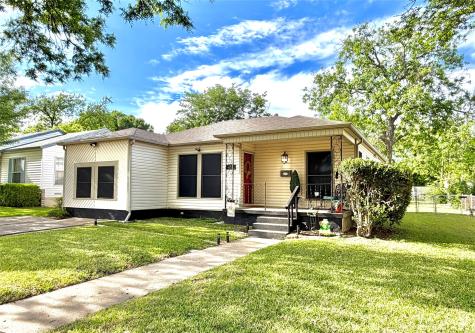 853 Holly Drive Garland TX 75040