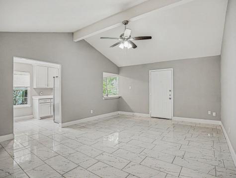 1434 Oakbrook Street Lancaster TX 75134
