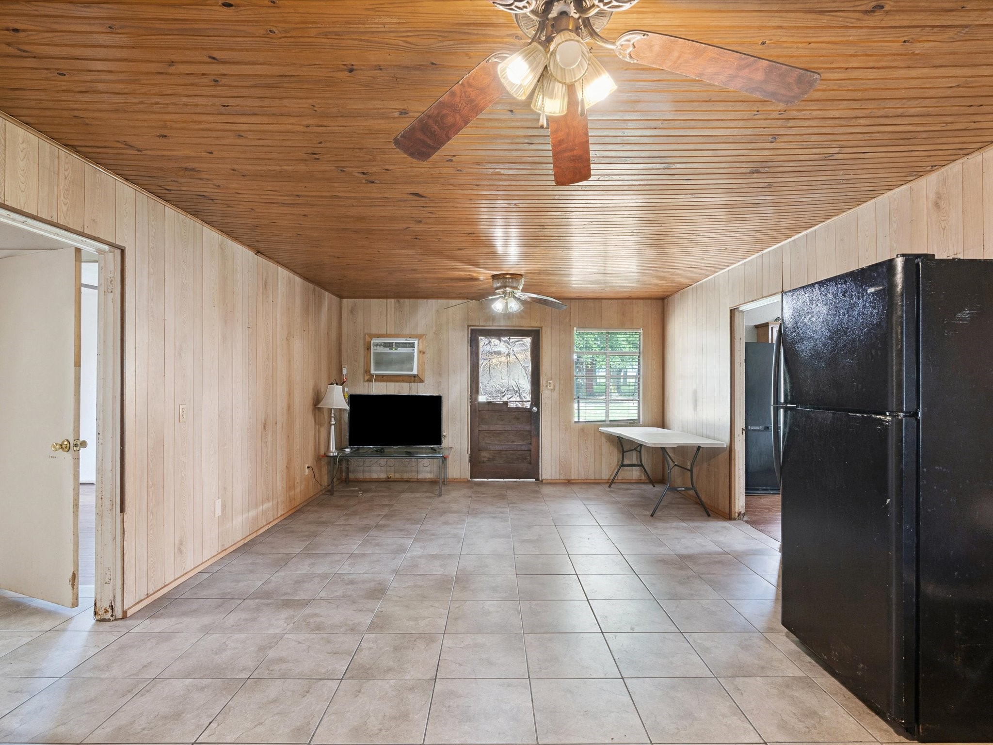 14889 N State Highway 19 Palestine TX 75803