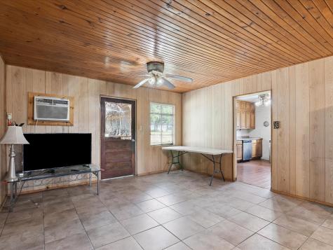 14889 N State Highway 19 Palestine TX 75803