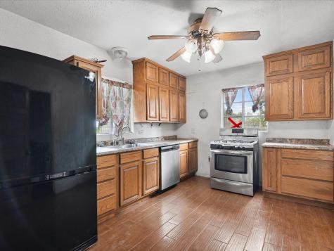 14889 N State Highway 19 Palestine TX 75803